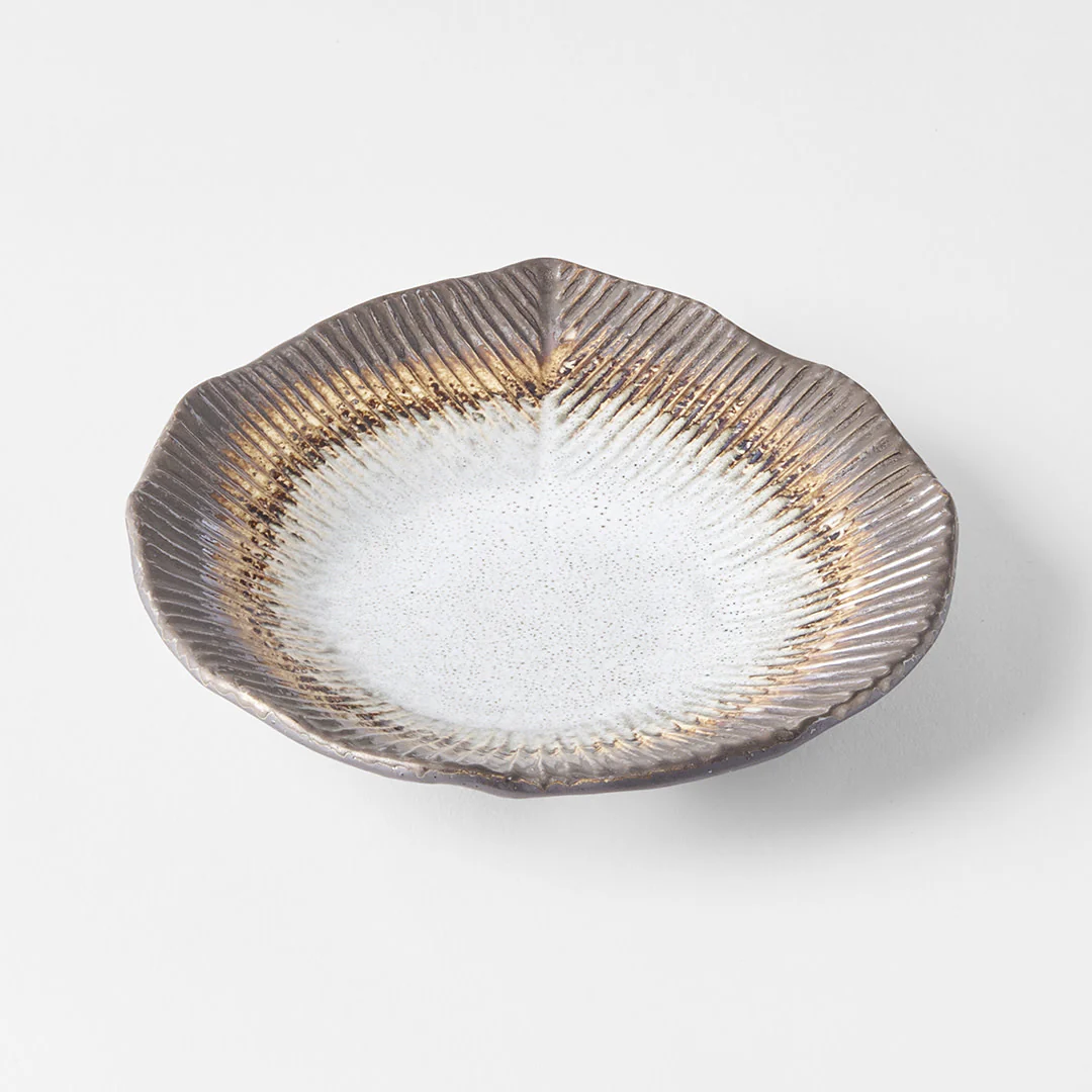 Akane Grey ridge plate 15cm