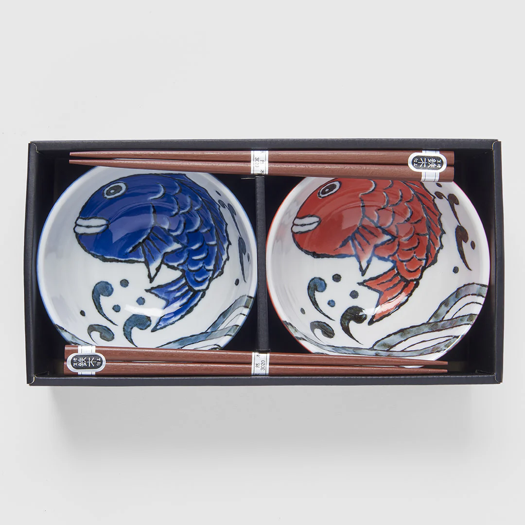 Red and blue on white manga fish 2 piece boxed bowl set 13cm