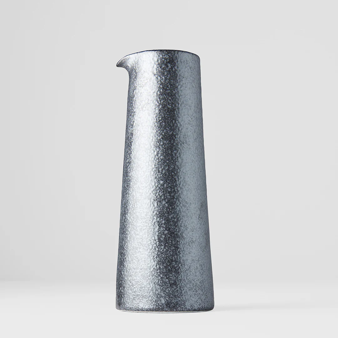 Craft Black tall pourer 500ml