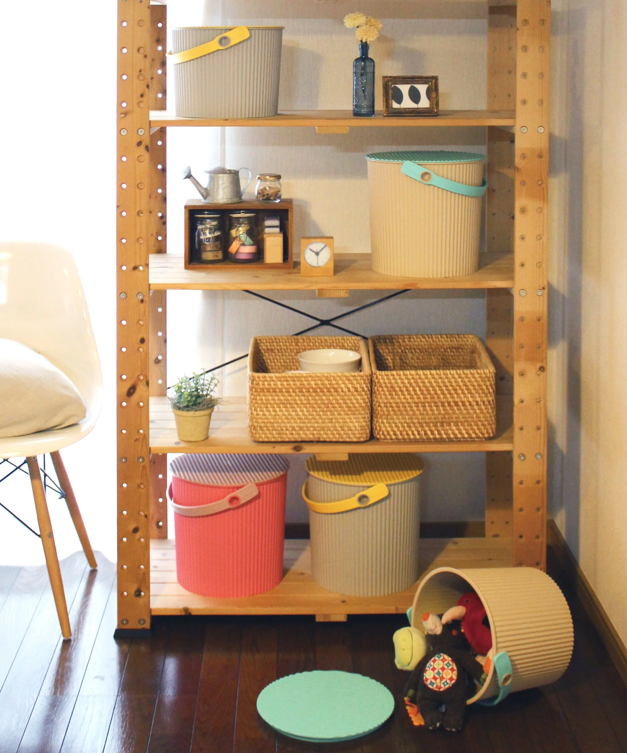 Hachiman Fraichair S Storage Bucket 8L - Grey Yellow - Image 5