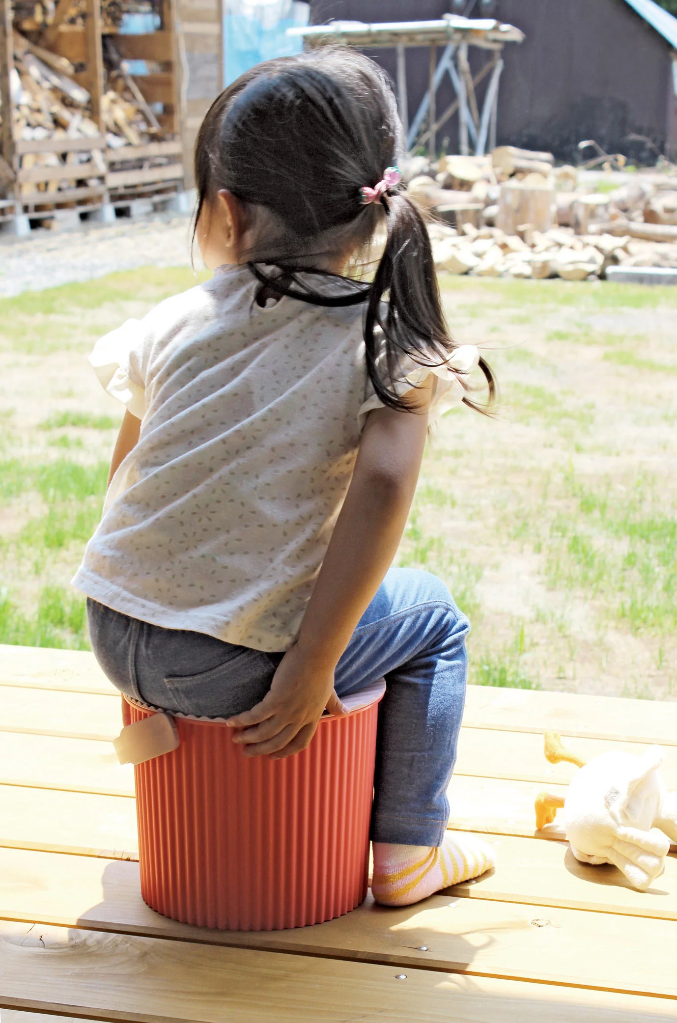 Hachiman Fraichair S Storage Bucket 8L - Grey Yellow - Image 9