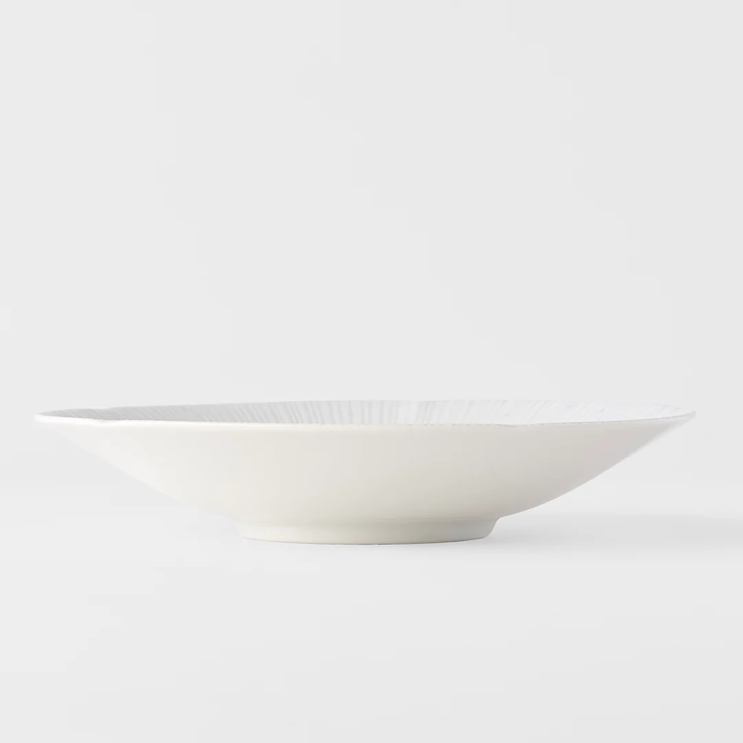 Ice Drift white shallow bowl 24cm - Image 4