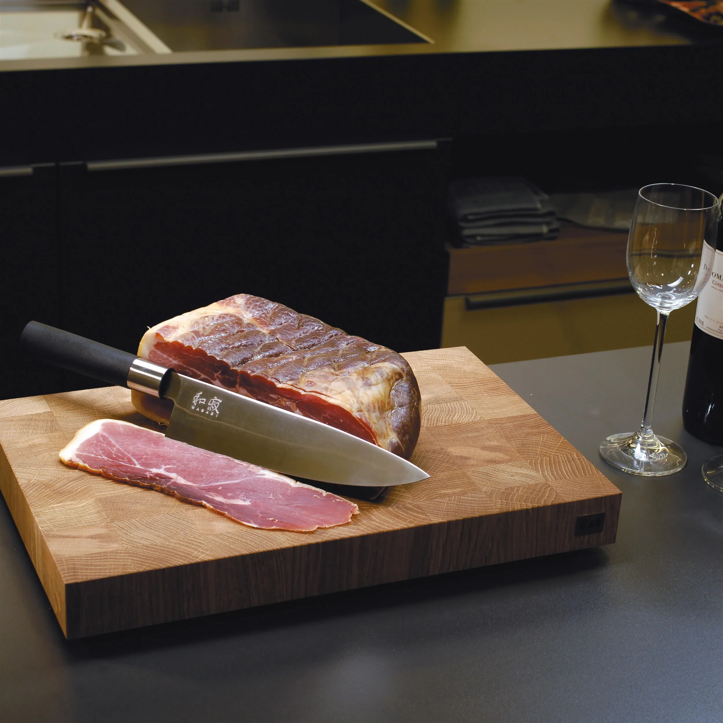 Kai Shun Wasabi Black Chef's knife 20cm - Image 4