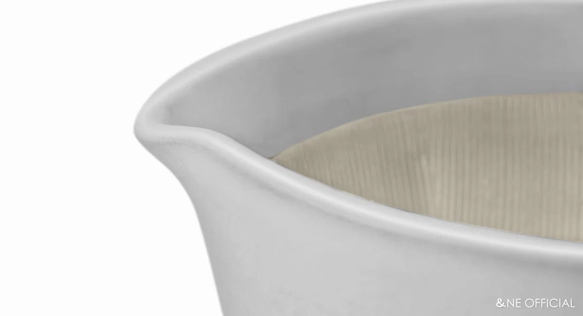 Motoshige Japanese Suribachi White Mortar & Pestle Set 11cm - Image 5