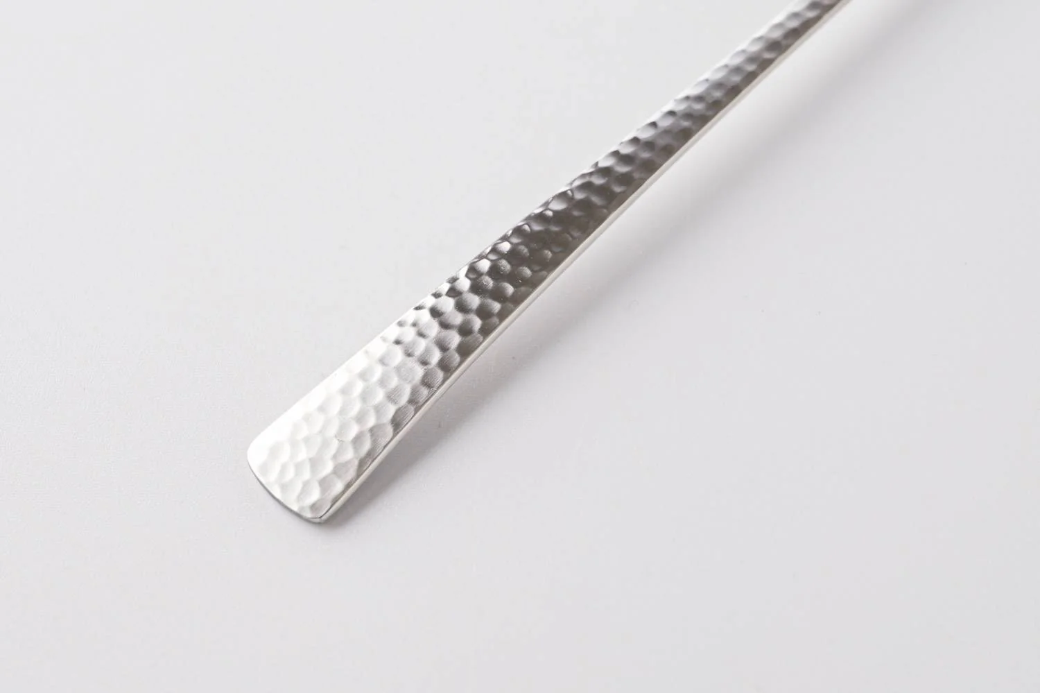 Nagomi Hammered Ice Cream Spoon 13cm - Image 5