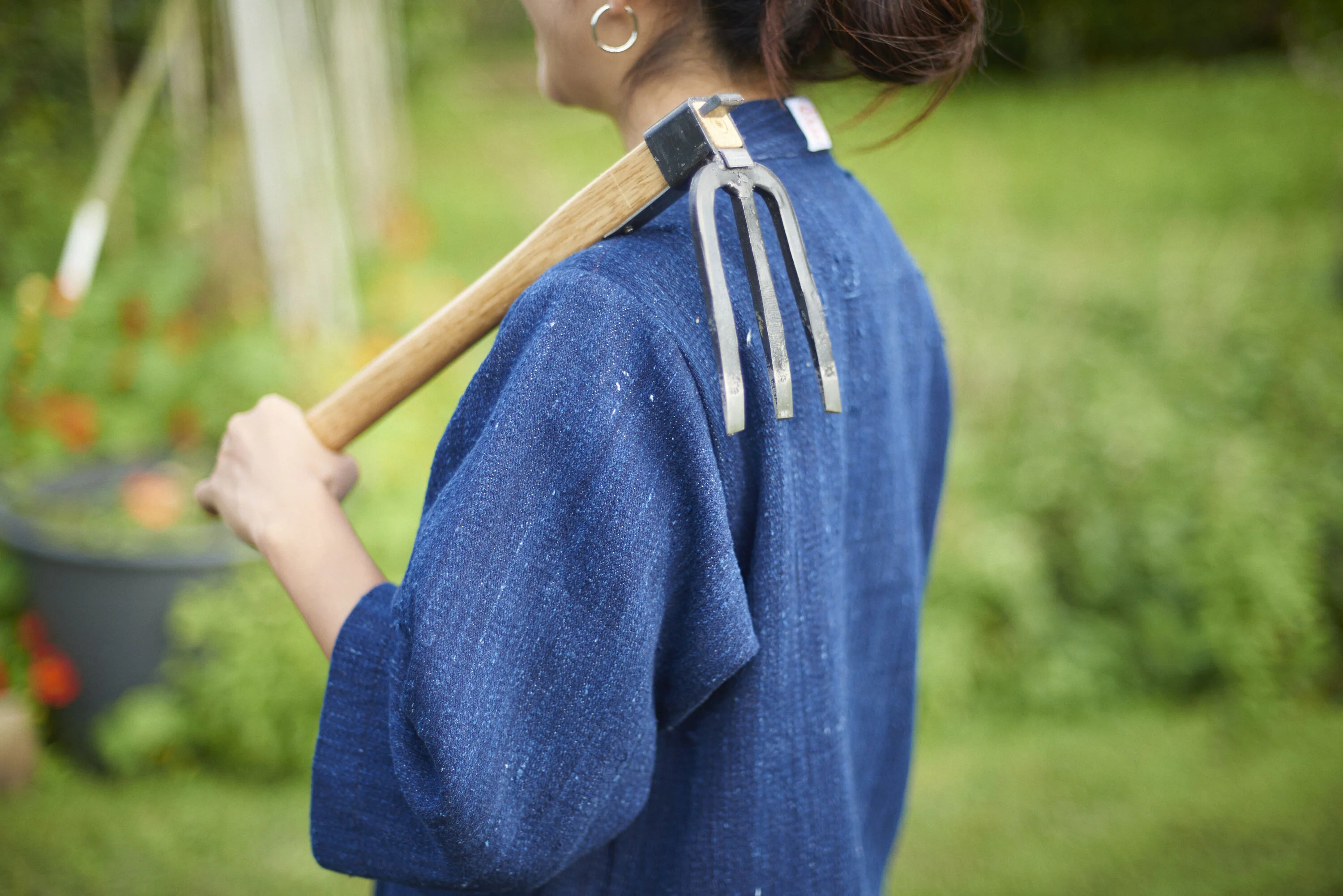 Niwaki Forked Hand Hoe - Image 4