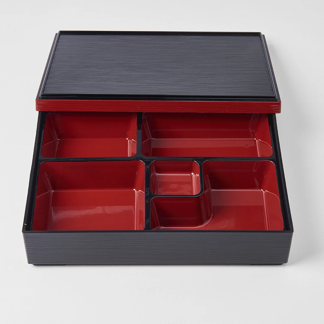 Black outer with red inner 5 section obento 27cm
