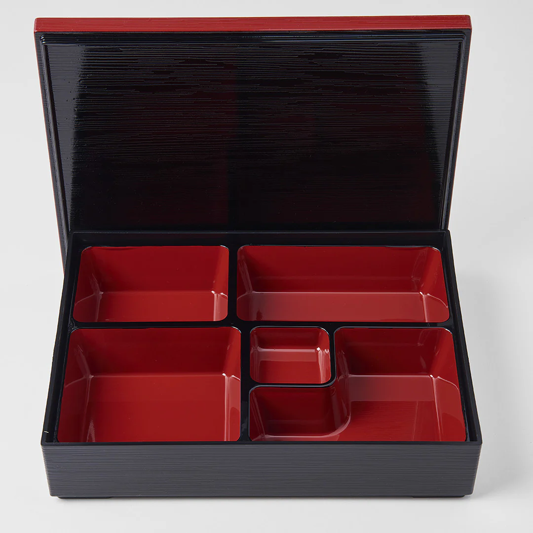 Black outer with red inner 5 section obento 27cm - Image 3