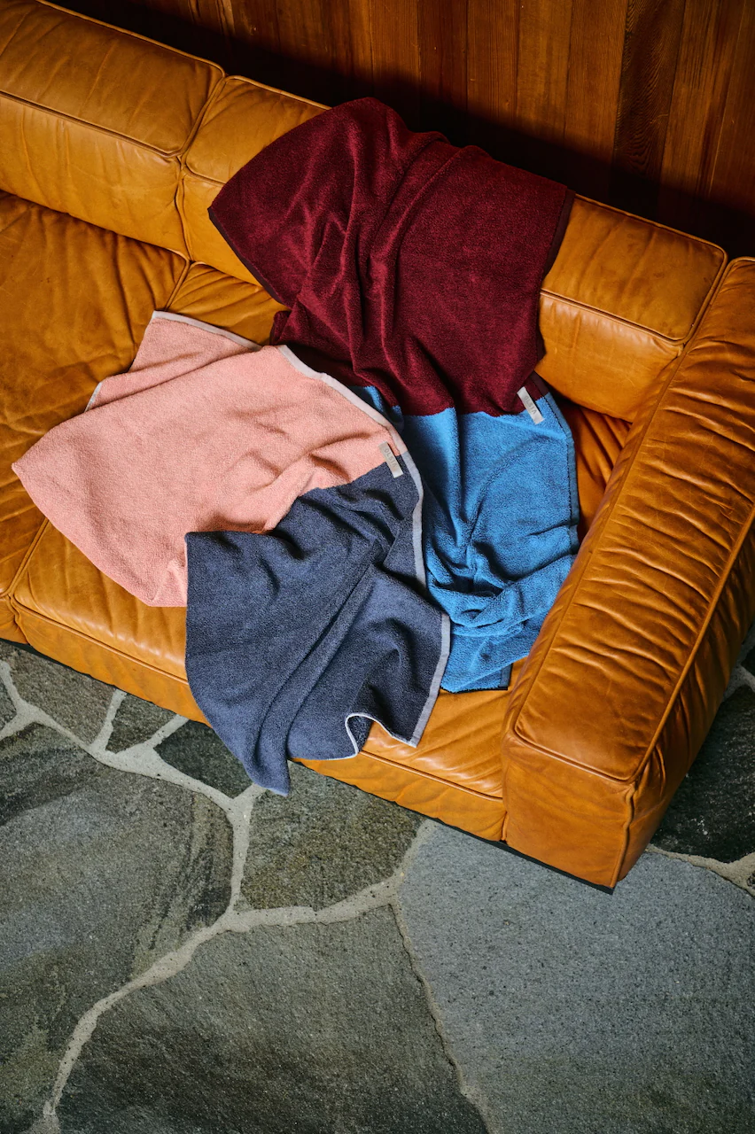 Olsia 2Couleurs Towel - Calling You - Image 6