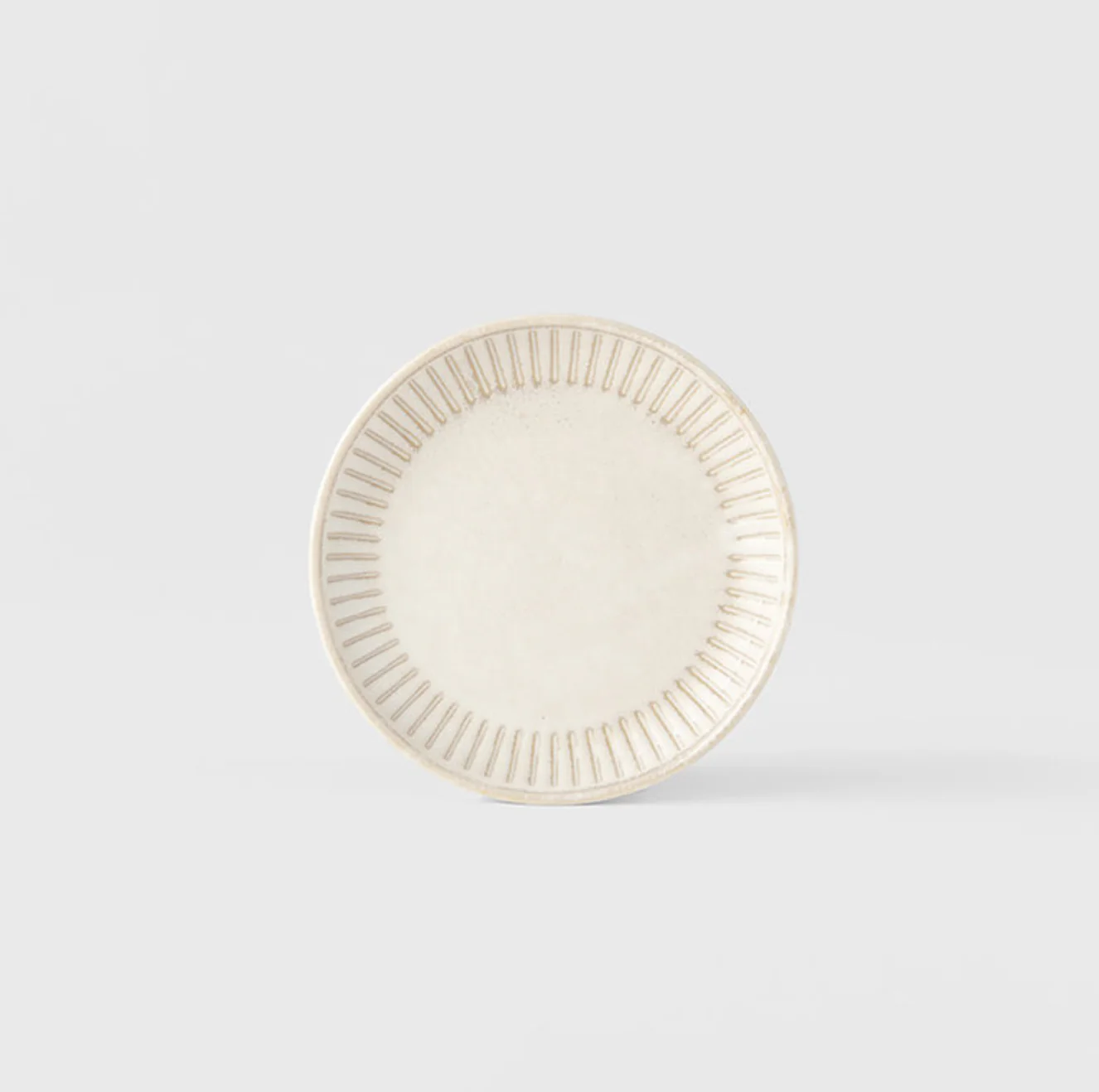 Ridged Alabaster sauce dish 8.8cm - Image 3