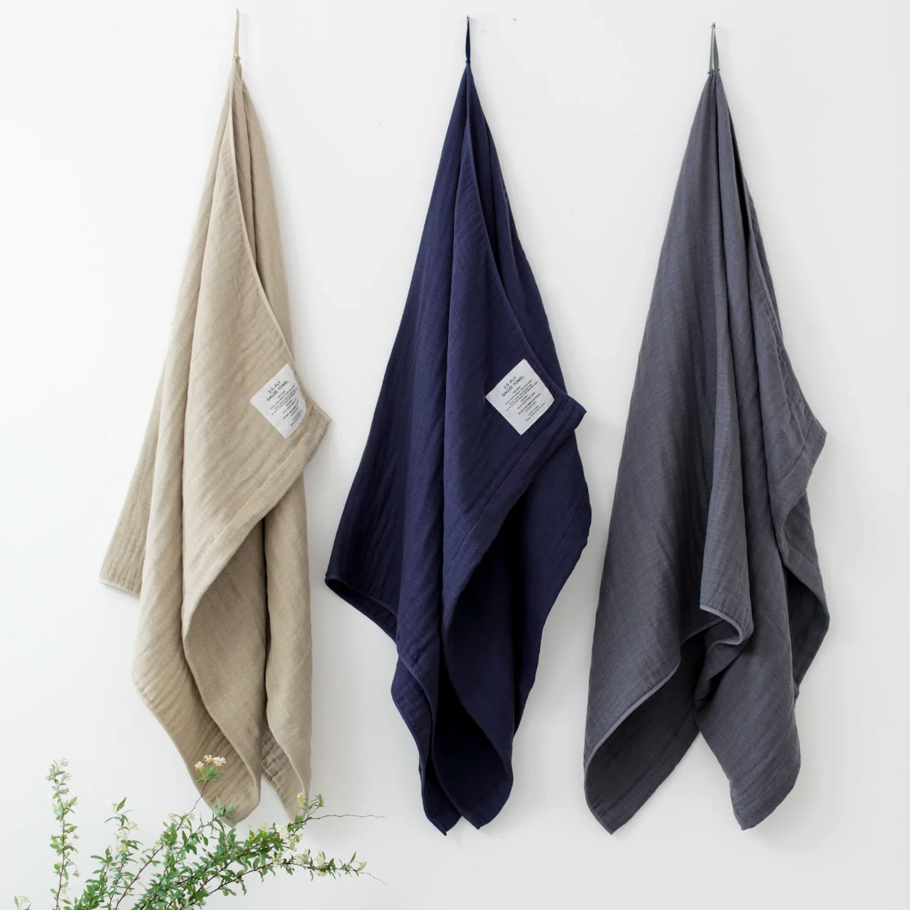 Shinto 2.5 ply gauze bath towel medium charcoal - Image 7