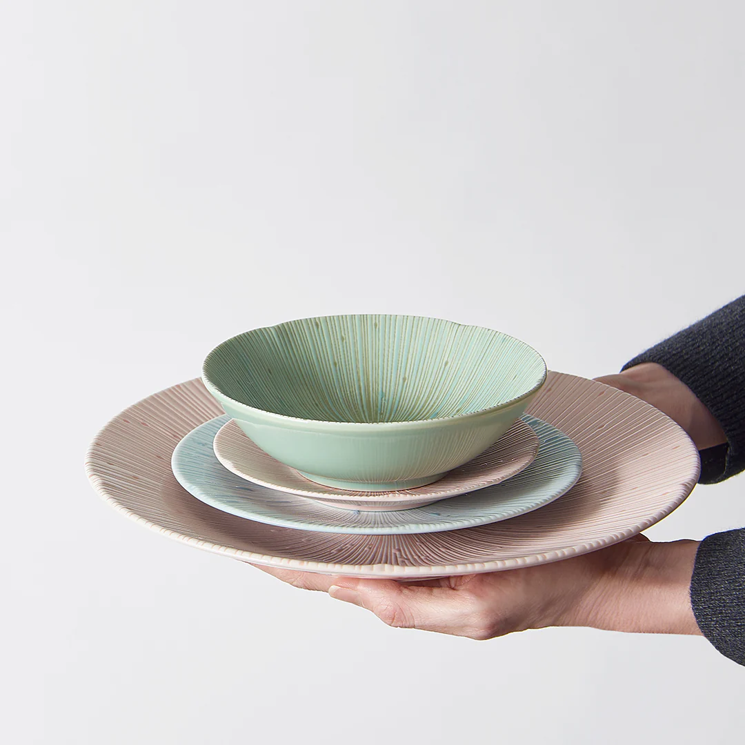 Ice Drift pink side plate 22cm - Image 6