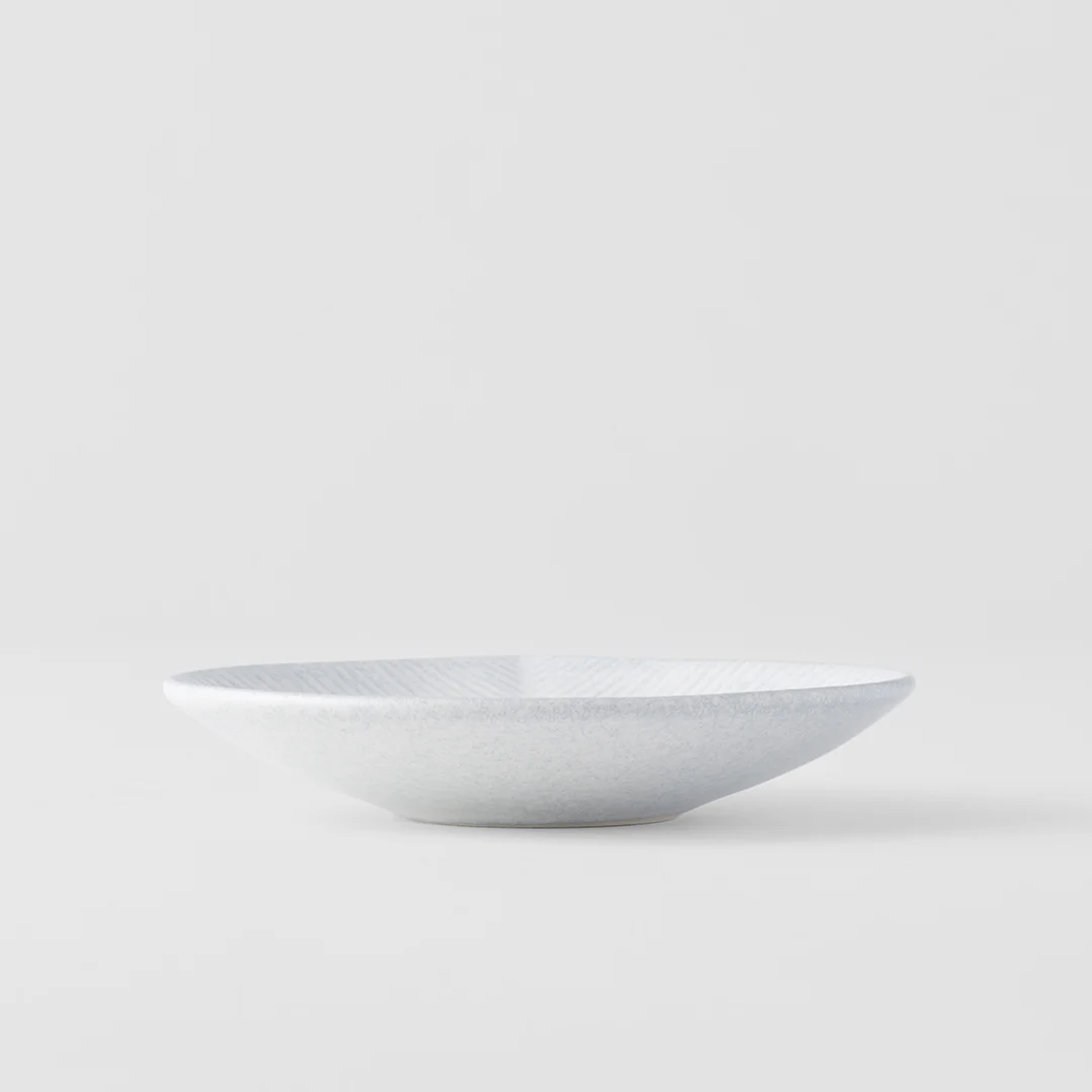 Snow Leaf rounded small plate 12cm - Image 4