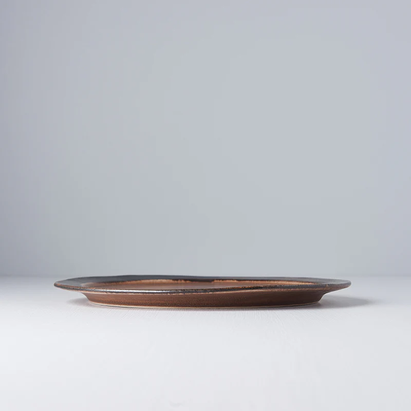 Toffee Dinner Plate with Raised Edge 25cm - Image 3