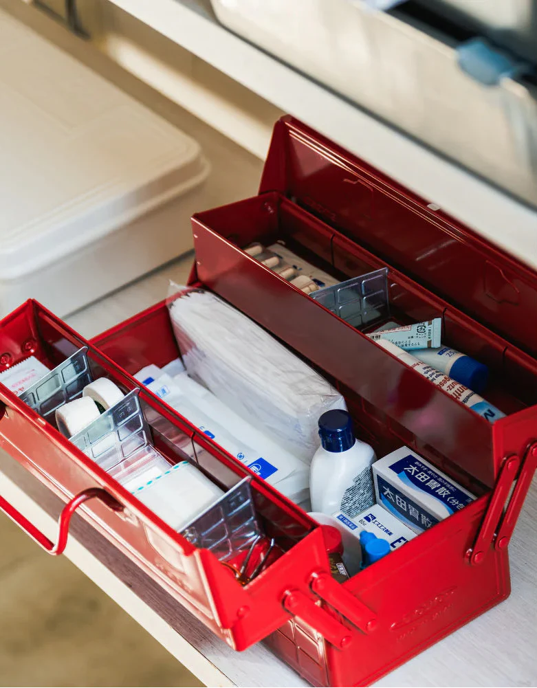 Toyo Steel Cantilever Toolbox ST-350 Red - Image 3