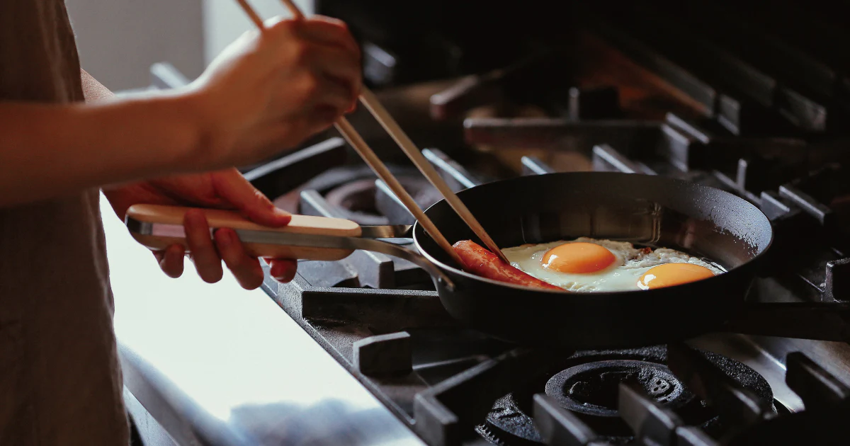 Nitrided Carbon Steel Frying Pan 26cm - Image 18