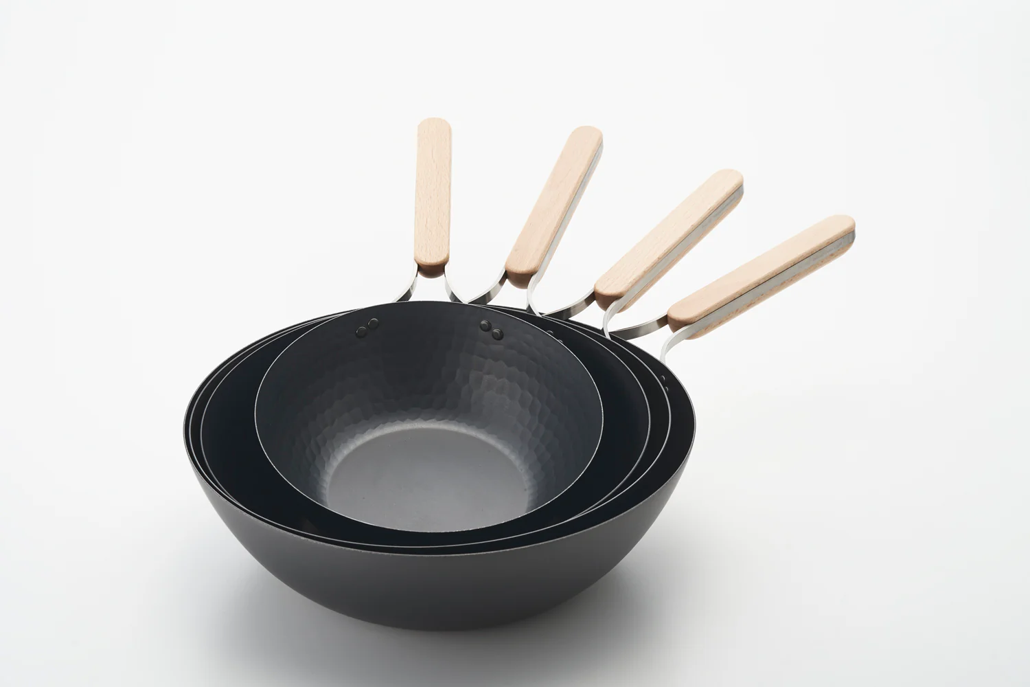 Nitrided Carbon Steel Wok Pan 22cm - Image 11